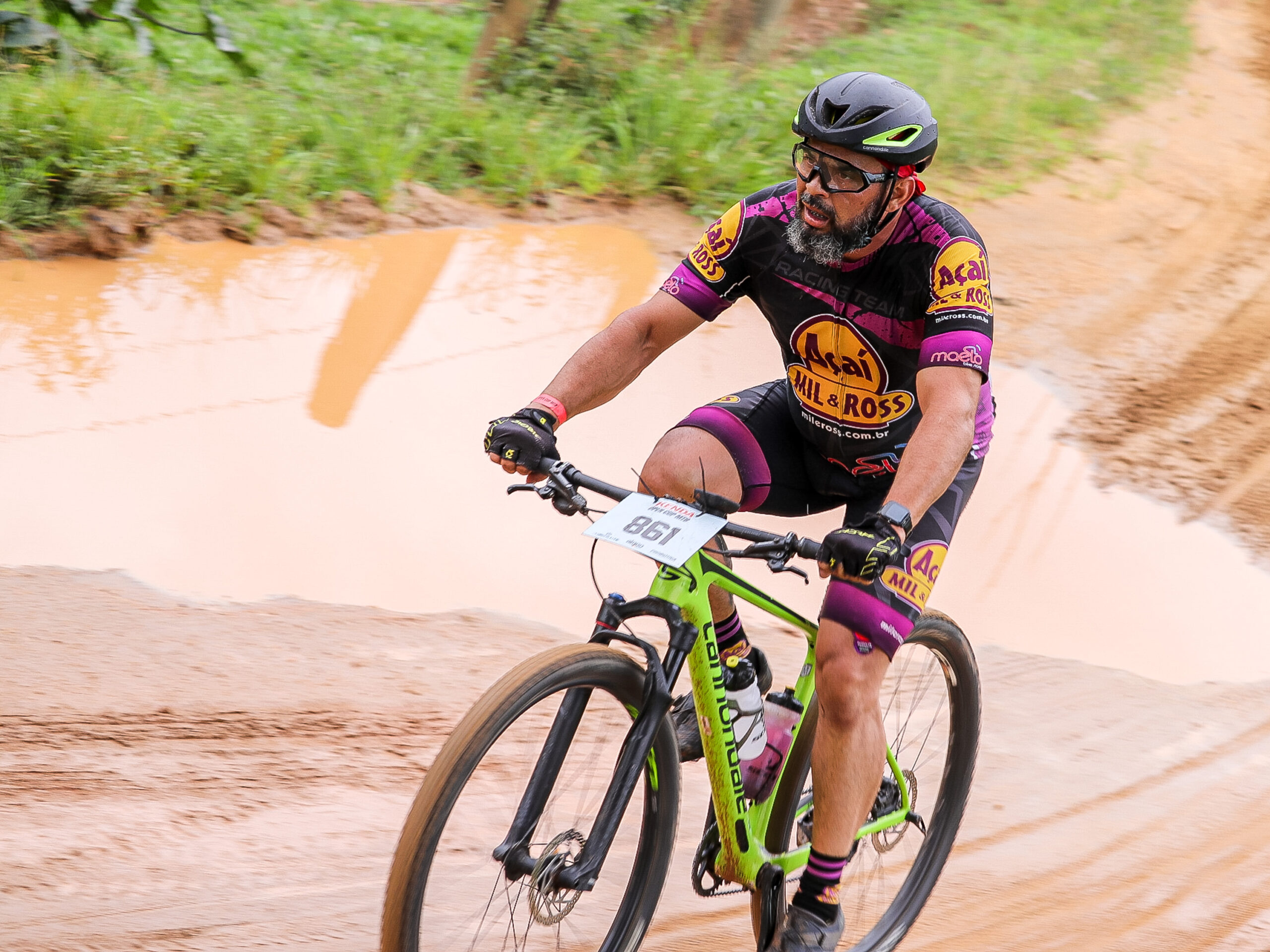 Ciclistas da SEL/Itapira no pódio em Aguaí